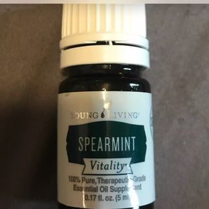 Young Living Essential Oils: Spearmint BRAND NEW